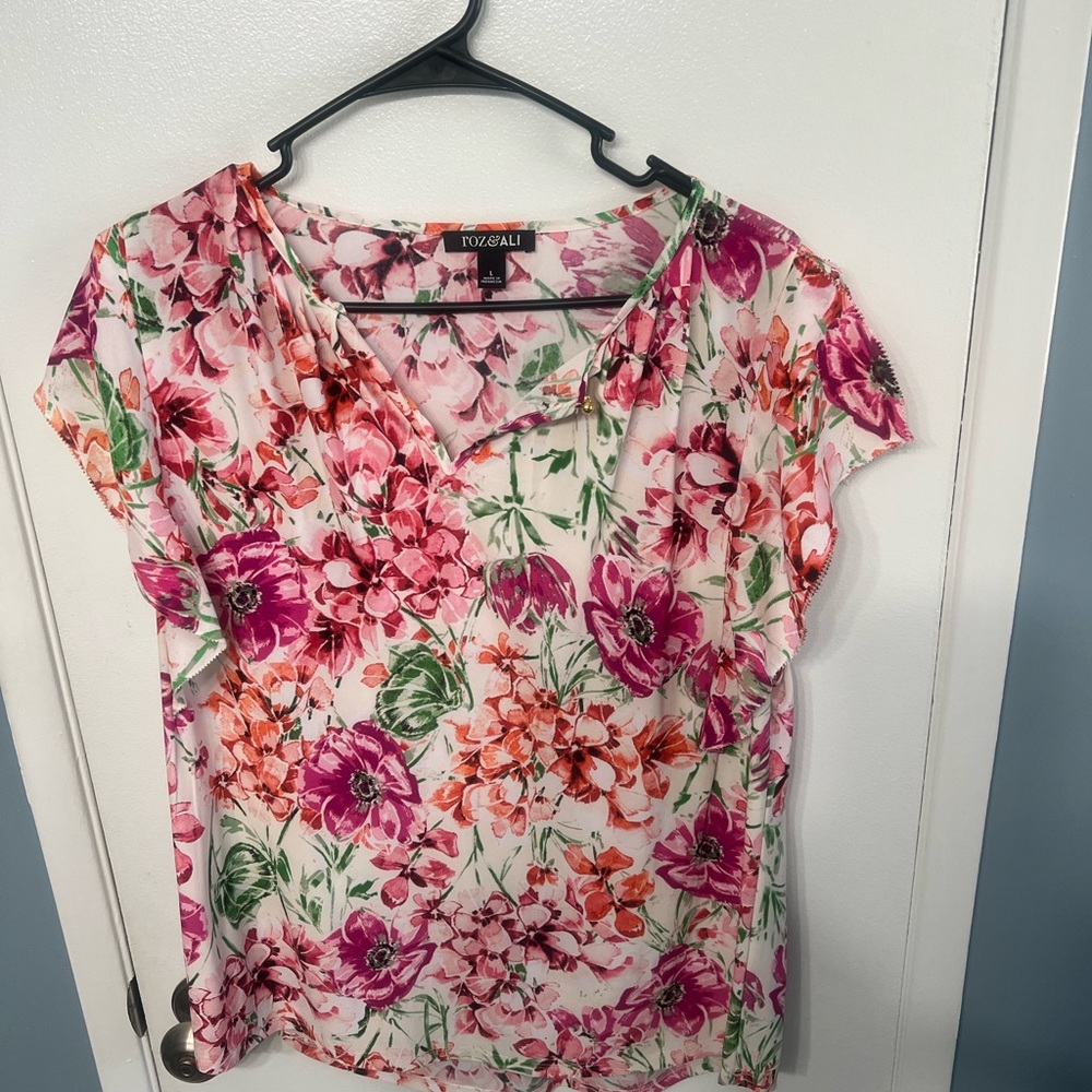 Roz&Ali Floral Blouse